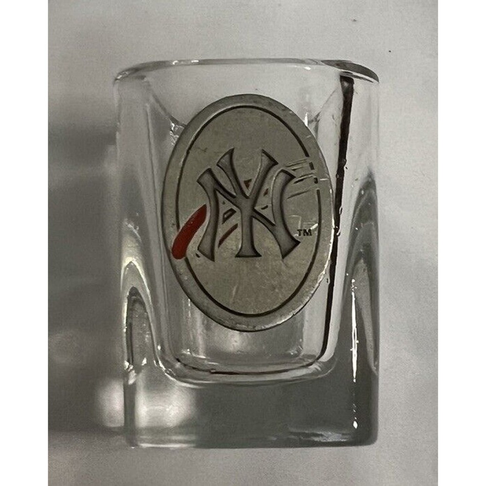 New York Yankees 2000 Square Shot Glass With Fine Pewter Logo, Genuine Merch